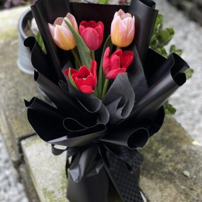 Tulips (Special Price): Classic Elegant