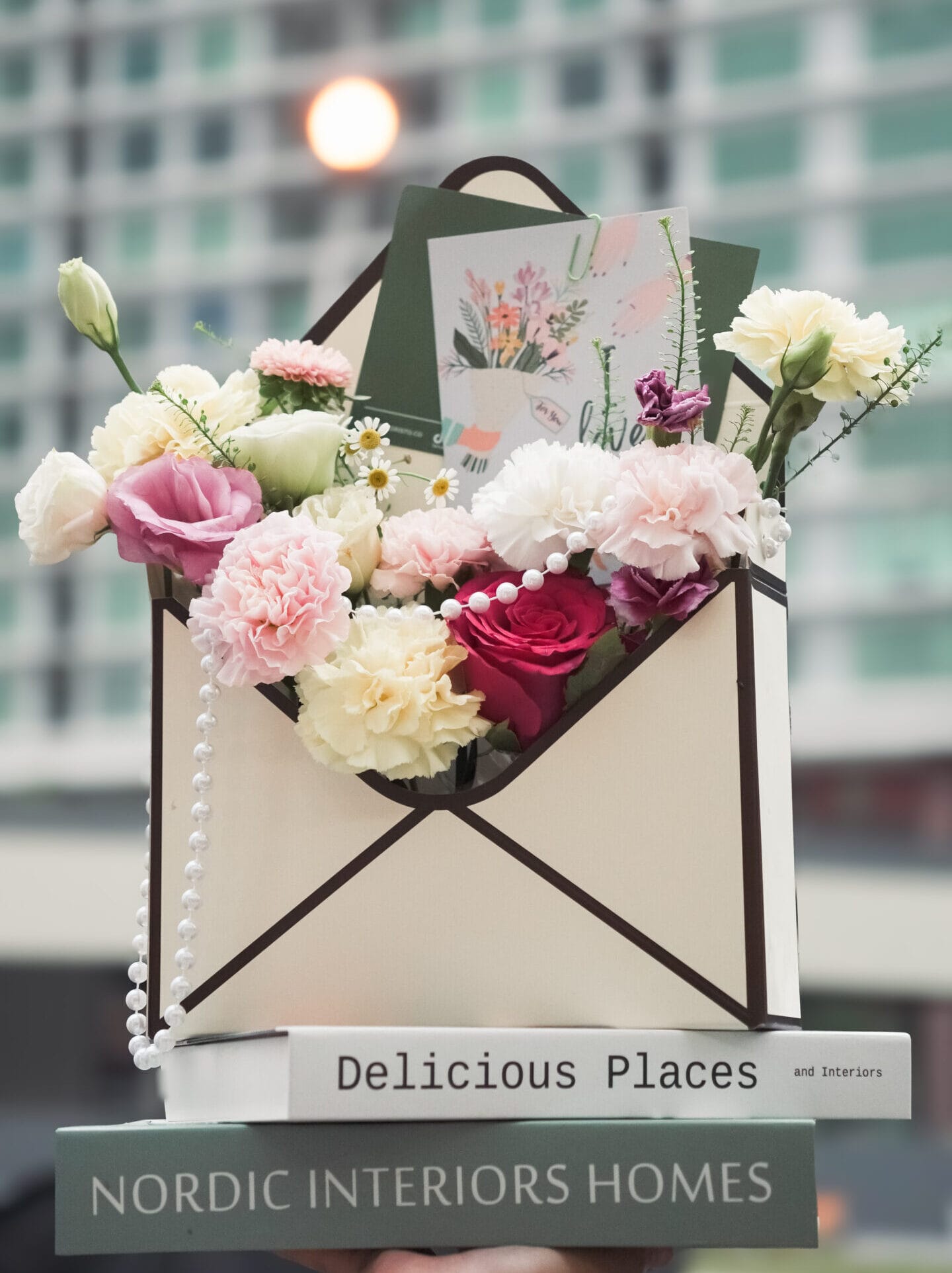 Letter of flowers
