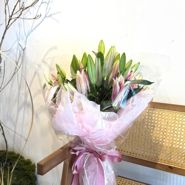 The Perfect 10 Lilies